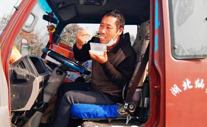 隔離病毒，隔離不了愛心!湖北司機在陜一切安好