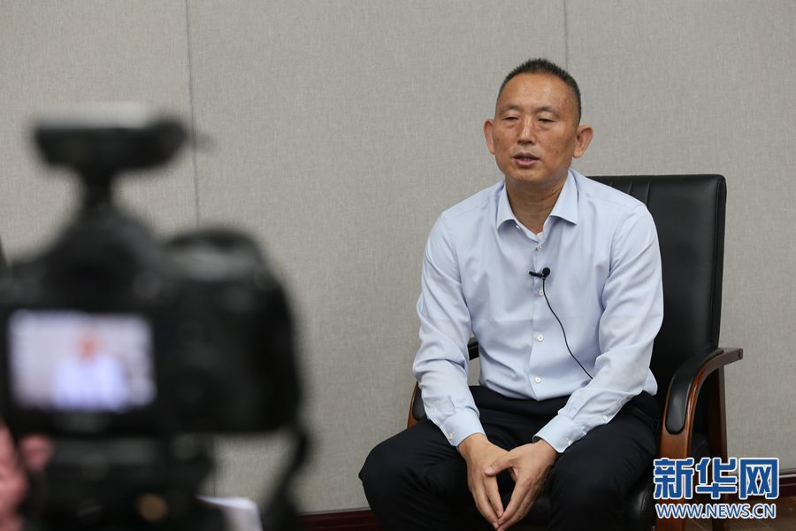 嚴格落實“管業(yè)務必須管安全、管生產經營必須管安全”的要求
